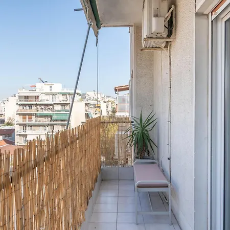 Oasis: Newly Renovated 2br In Center