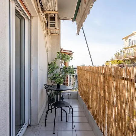 Oasis: Newly Renovated 2br In Center